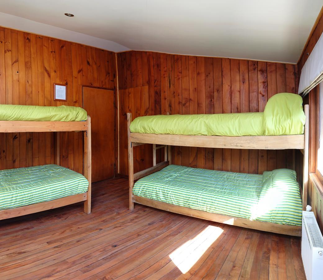 Rio Libre Pucon Party Hostel Exterior photo