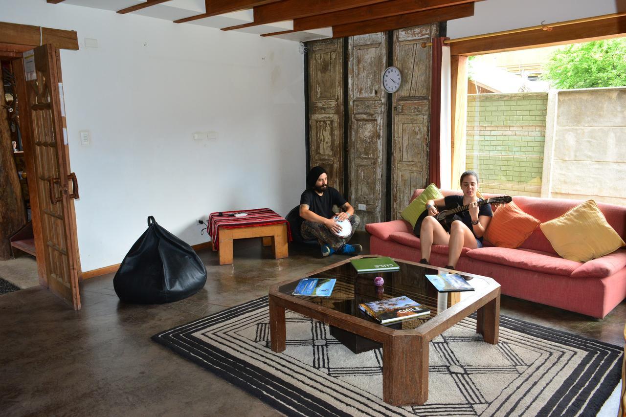 Rio Libre Pucon Party Hostel Exterior photo